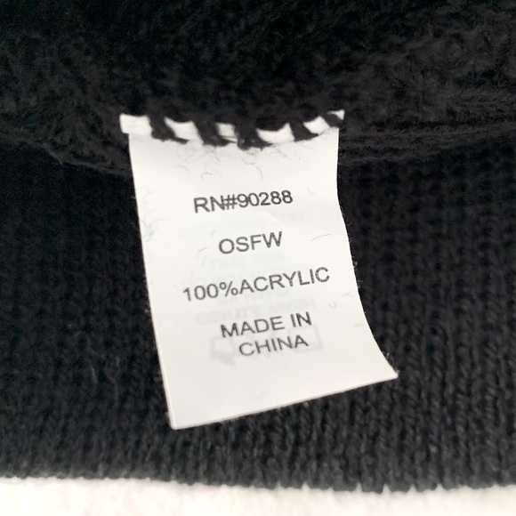 Adidas Black Knit Embroidered Logo Beanie - Picture 5 of 6